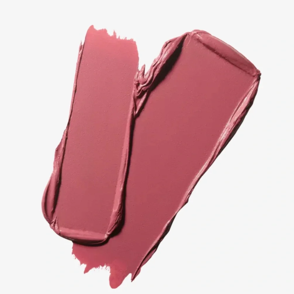 MAC Cosmetics color 608